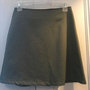 Vintage high waisted patterned skirt